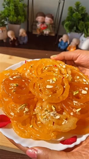 kitchen king on Instagram: "Perfect Homemade Jalebi – Sweet Spiral Delight! Golden, crispy, and soaked in sweet syrup — this homemade Jalebi will melt in your mouth! Perfect for festivals or anytime you crave something desi and delicious. Try this easy Jalebi recipe and enjoy the real taste of India! 🍯✨ #JalebiRecipe #indiansweets #desidessert #homemadejalebi #crispyjalebi #sweetlovers #foodiedelight #festivevibes❤️ #traditionaltaste #sugarsyrupmagic #swirlsofsweetness #indiandessertlove #Jaleb