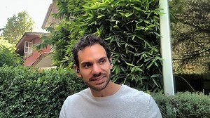 Enrolling at Hampshire College means you’ll find yourself a member of a vibrant community made up of five institutions—Amherst, Hampshire, Smith, and Mount Holyoke Colleges and the University of Massachusetts Amherst. As alum Michael Meo 07F discusses, students at each campus can cross register for classes, join clubs, try out for performing arts groups, attend events, dine at the other four schools, and more! | Hampshire College