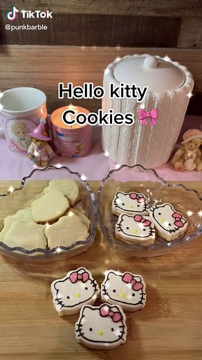 Hello Kitty Cookies Part 2: Bake With Me
