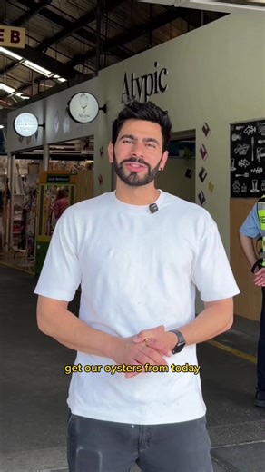 Oyster Shucking with Chef Anuj at South Melbourne Market