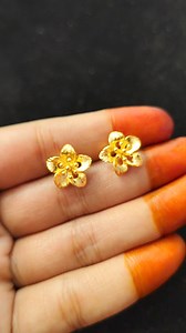Ruf use er ear ring | Salute Fashion