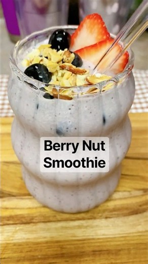 Adding these to my smoothies changed everything 🍓🫐🍌