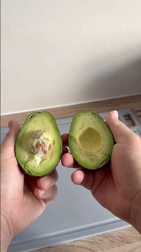 The Best Guacamole Recipe in 5 minutes