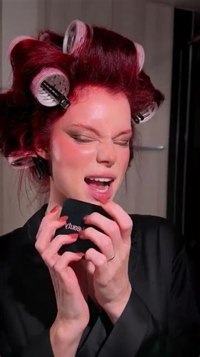 Cream eyeshadow 🌟✨ #makeup #style #makeuptutorial #trending