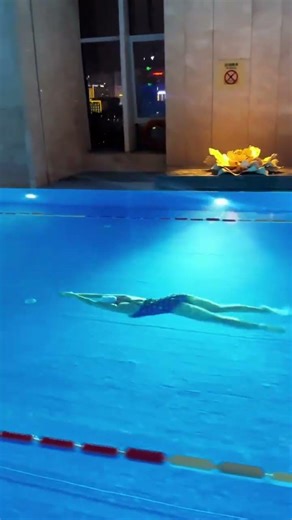 Title: Discover Romance in the Water: A Solo Swim Date in Nanning