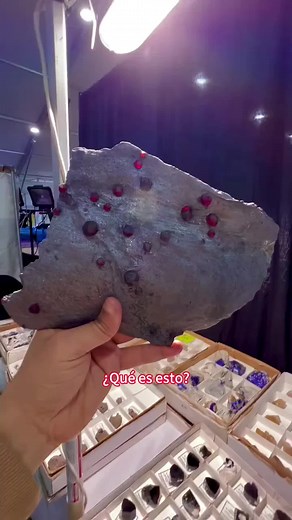 Valuable Stones Found While Treasure Hunting That Could Make You Quit Your Job