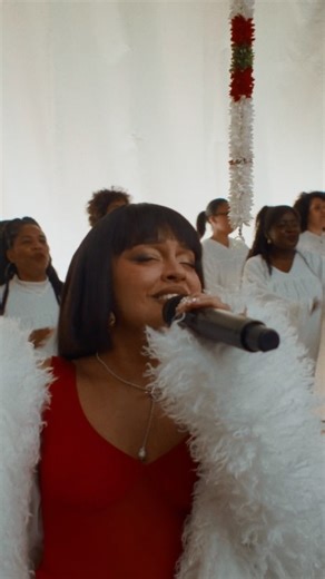 NILUSI on Instagram: "This feels so special. I am so happy to announce that Lettre à l’Univers, the LIVE ALBUM will be out on February 12th at 5pm CET. 🥹🥹🥹🥹🥹 Link in bio to pre-save the project and discover a few surprises. I LOVE MUSIC."