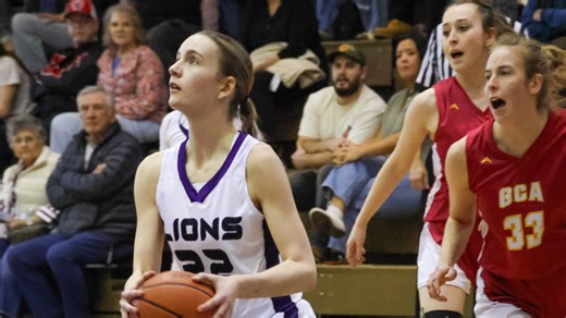 Redding Christian girls basketball falls in Div. VI state championship