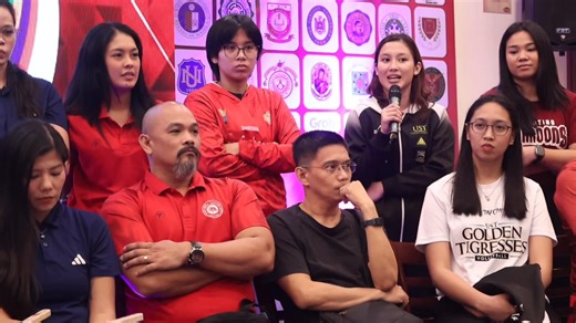 ‘PATIBAYAN NA LANG, COACH’ 😅 WATCH: UST Golden Tigresses team captain Detdet Pepito humorously shares expectations on a potential matchup against her former coach Emilio “Kung Fu” Reyes during the press conference of the Shakey’s Super League Pre-Season Unity Cup on Wednesday, Sept. 3 at Shakey’s Buendia. Reyes, the ex-head coach of the Golden Tigresses, currently leads the San Beda Lady Red Spikers. Video by Jose Raphael Gonzales/ THE FLAME | The Flame