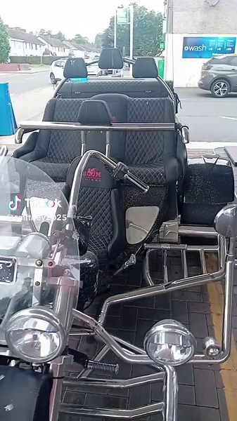 #boomtrike some bike that #motorcycle #dundalk #louth #fyi #moto keep her lit