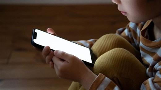 「SNS依存が自殺、摂食障害等の原因」とする訴訟が全米で2000件に激増 ─ ネット・AIが"ドラッグ・薬害"扱いになる時代が来つつある | ザ・リバティWeb/The Liberty Web