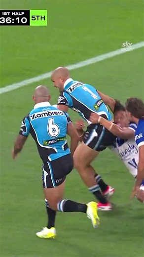 Braydon Trindall starts the scoring for Magic Round 🤯 #NRL #SkySportNZ