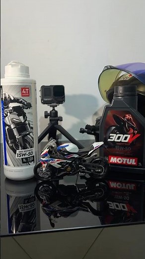 Ipone Katana 15W50 vs Motul 300V 100% Sintético | ¿Cuál protege mejor? 🔥 #pulsobiker #shortsviral
