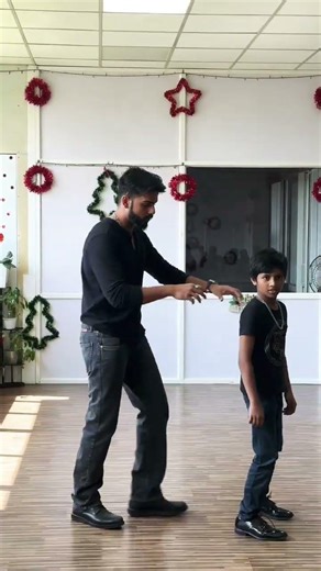 Training time at Athul’s Academy with model Havis #fashion #model #tutorial #kidsfashion #men