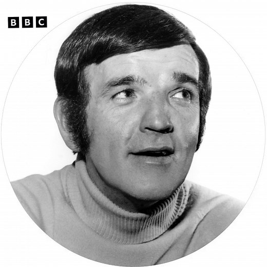 #OnThisDay in 1972, Alan Freeman presented the final episode of 'Pick of the Pops'. It would of course be revived in later years and you can catch the current incarnation of the show on @BBCRadio2: https://www.bbc.co.uk/programmes/b006wqx7 #BBC100 | BBC Archive