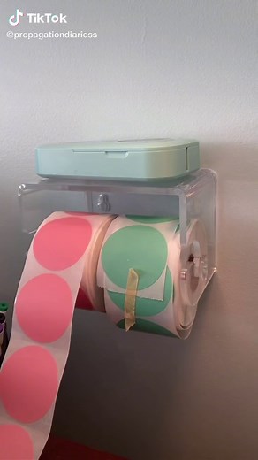 Custom Sticker Labels with Rollo Thermal Printer