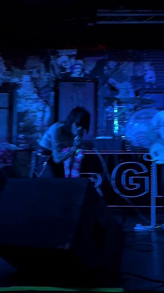 Johnnie Guilbert and Jake Webber's Fun Cruise Adventure