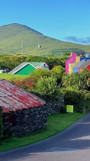 Explore Eyeries on the Beara Peninsula in Cork, Ireland
