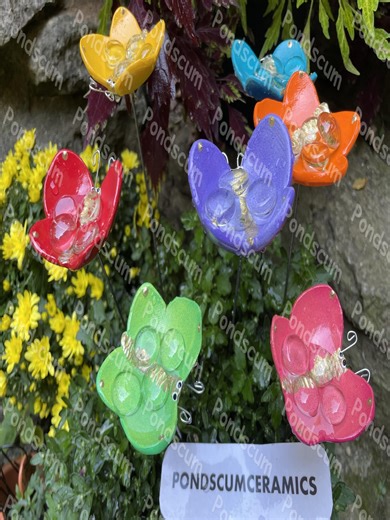 Butterfly Puddler Bee Watering Station – Ceramic Bee Bath Garden Stake – Pollinator Safe Water Feeder – Whimsical Handmade Garden Decor - Etsy