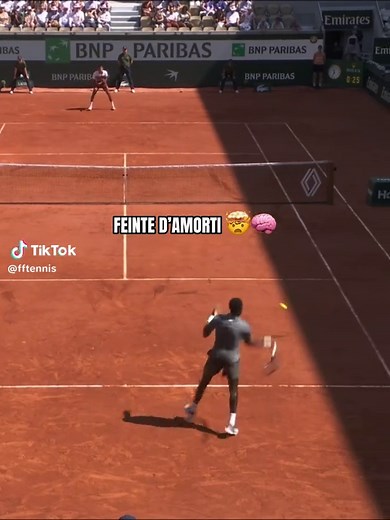 Quand Moïse Kouame fait parler son génie 😮‍💨🧠 #FFT #RolandGarros #SportsTikTok #Kouame #200IQ @Roland-Garros @Moïse Kouame