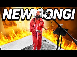 Tory Lanez Previews NEW SONG And Creates a Hook On Twitch!