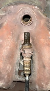 How to clean dirty oxygen sensor #fuel oxygen #sensor #viral | Abdullah auto electrician