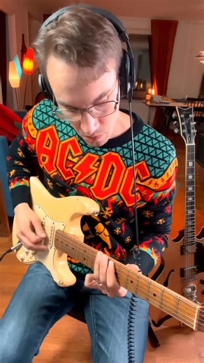 Emanuel Hedberg on Instagram: "Silent Night, BUT It’s Blues 🧑‍🎄 Tabs for this on Patreon 👍 Info Below 👇 Link to Patreon in bio: @emanuelhedberg Or type this adress into your browser and follow the instructions: www.patreon.com/emanuelhedberg How to Access the Tabs (and more): 1. Sign up (cancel anytime) 2. Click any post 3. Go to: Courses, Lessons & Songs 4. Scroll to: Études In Alphabetical Order 5. Click: 👉 “Silent Night a Texas Blues Delight” Included: – Tabs in PDF & Guitar Pro – Video-