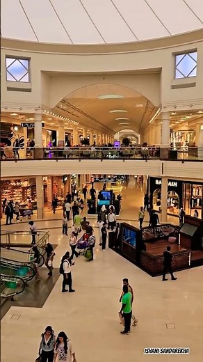 Marina Mall Abu Dhabi 🇦🇪💞 | Inside Tour & Stunning Outdoor Views 🥰✨️ #Shorts #viral #Dubai #fyp