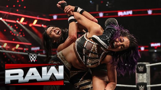 AJ Lee Calls Bayley Her Favorite Wrestler - Fightful | WWE News, AEW News, Pro Wrestling Backstage News