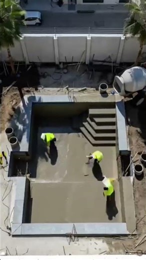 How to Build a Modern Swimming Pool at Home.