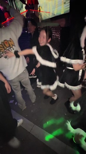 大阪のクラブ体験: おすすめのスポット