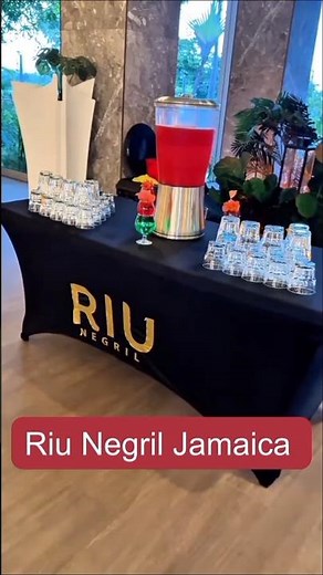 Riu Negril Jamaica Lobby/Room tour/Beach/night entertainment #1