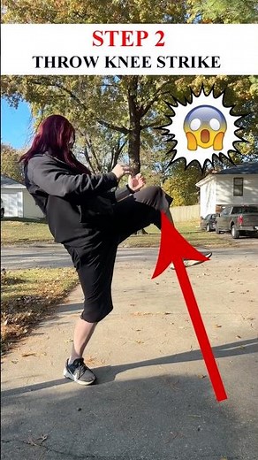 How To Do a FOOT SWEEP + KNEE STRIKE 😱 #Shorts #Kickboxing #MMA