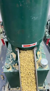 Increase pellet quality and machine life using our trusted animal feed pelleting machine! Whatsapp: wa.me/ 8615966681218 #feedpelletmachineprice #feed #pelletfeedmillforsale #pelletmachineforfeed #Blogger #chickenfeedpelletmachine | Pellet Machine Manufacturer