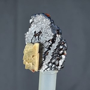 New Find Pyramid Magnetite Crystals With Orthoclase 4x3x2 Cm - Etsy UK