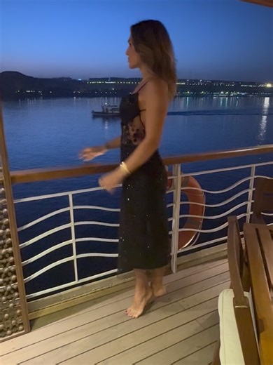 The MOJO World on Instagram: "#Mojo goes wherever I go #Mojoworld #Designedfortravel#TravelinMojo"