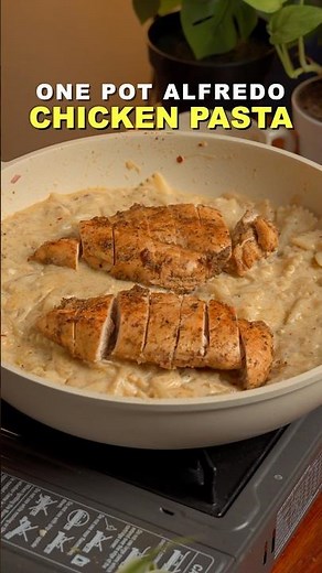One Pot Chicken Alfredo Pasta Recipe | white sauce pasta
