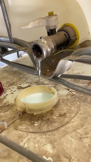 Mechanical Process of Liquid Dispensing in Mold