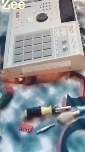 Basic Cleanup MPC2000XL Part 3 #diymusic #mpc2000xl