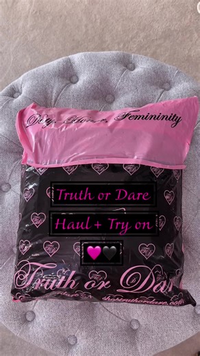 Truth or Dare Fashion Haul and Try-On