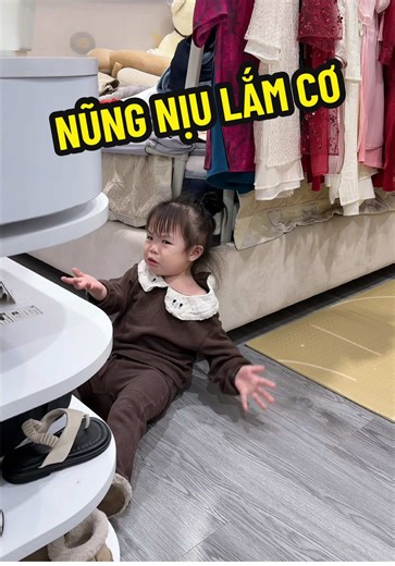 Thấy ông bà là nũng nịu ngay #embetingting #baongocaerobic