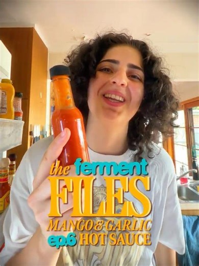 how to make YOUR OWN mango garlic hot sauce 🥭#fermentation