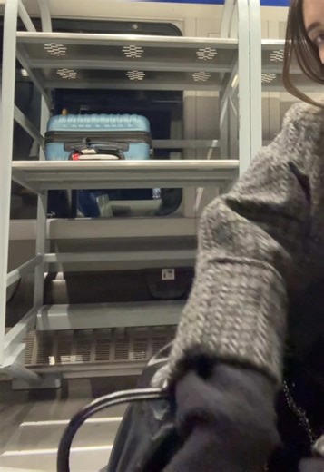 Videos de Núria Alonso (@nuria.bgy) con “Play Date - Melanie Martinez”