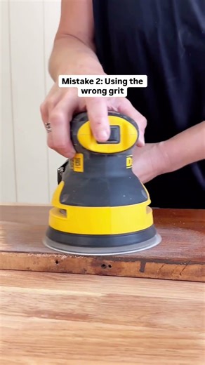 4 Sanding Mistakes Beginners Always Make on Furniture #sandingtips #furnitureflip #diyprojects
