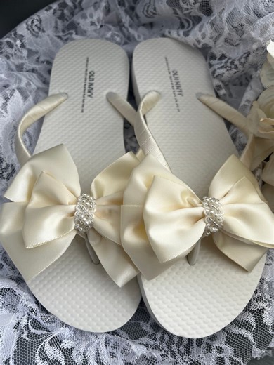 Ivory Satin Bow Bridal Flip Flops, Beach Wedding Shoes - Etsy Australia