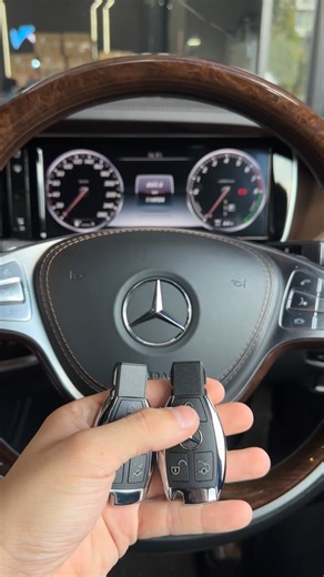 JB CAR KEY on Instagram: "S400 Add Smart Key 🔑✅ Mercedes Key Locksmith Services Fast, Professional, and Trusted Mercedes Key Solutions Locked out of your Mercedes? Lost your key or need a spare? Our certified automotive locksmiths specialize in Mercedes-Benz key replacement, programming, and emergency lockout assistance. Using the latest tools and technology, we handle even the most advanced Mercedes electronic keys and fobs. Our Mercedes Locksmith Services Include: • Emergency key replacement 
