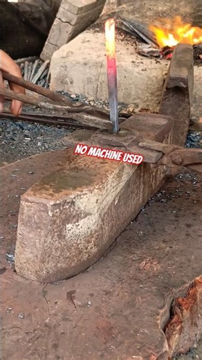 😱From Fire to Finish Nail Making by Hand#blacksmith #nailmaking #youtubeshorts #viralvideo #foryou