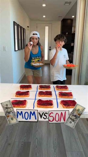 Playing tic tac toe with jelly toast