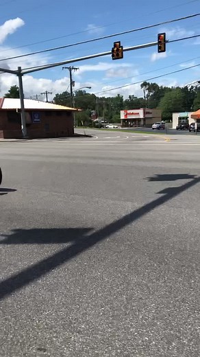 Ricky Bobby's Rod Shop: Ford Lowrider and Hot Rods in Tennessee