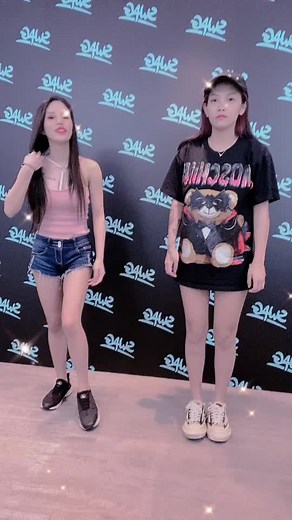 兩大女神 lucynana & imkowan #swag #正妹 #swagger #熱舞